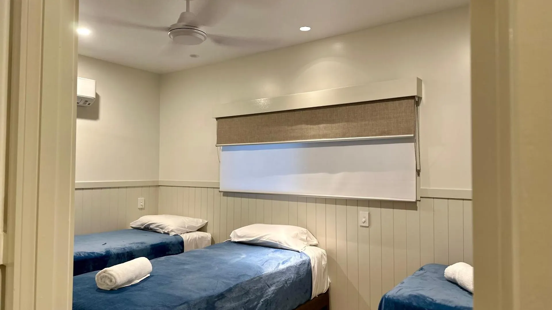 Lake Tinaroo Holiday Park Australia